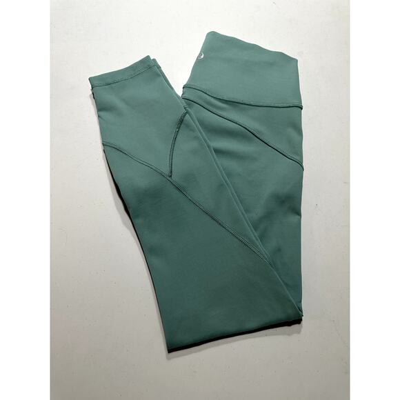 Lululemon In Movement 7/8 Tight *Everlux 25" Size 6 Green - Picture 6 of 8